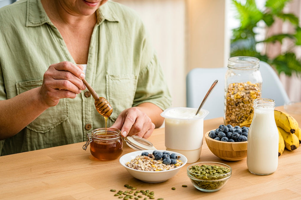 Seeds and Raw Honey: Cholesterol Benefits